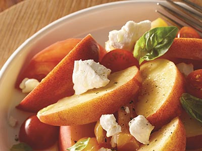 Sweet Peach and Goat Cheese Salad